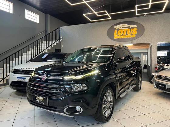 FIAT TORO 2.0 16V TURBO DIESEL VOLCANO 4WD AT9 FIAT TORO 2.0 16V TURBO DIESEL VOLCANO 4WD AT9